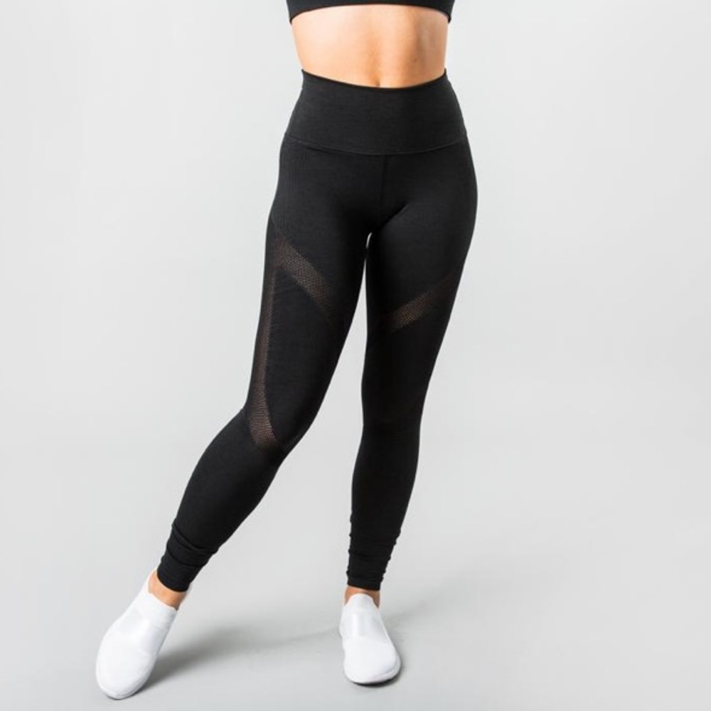 Alphalete Aero leggings